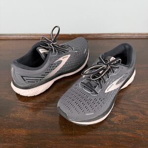 Brooks Ghost 13 Sneakers Womens Athletic Running Shoes Size 8 Black Pink
